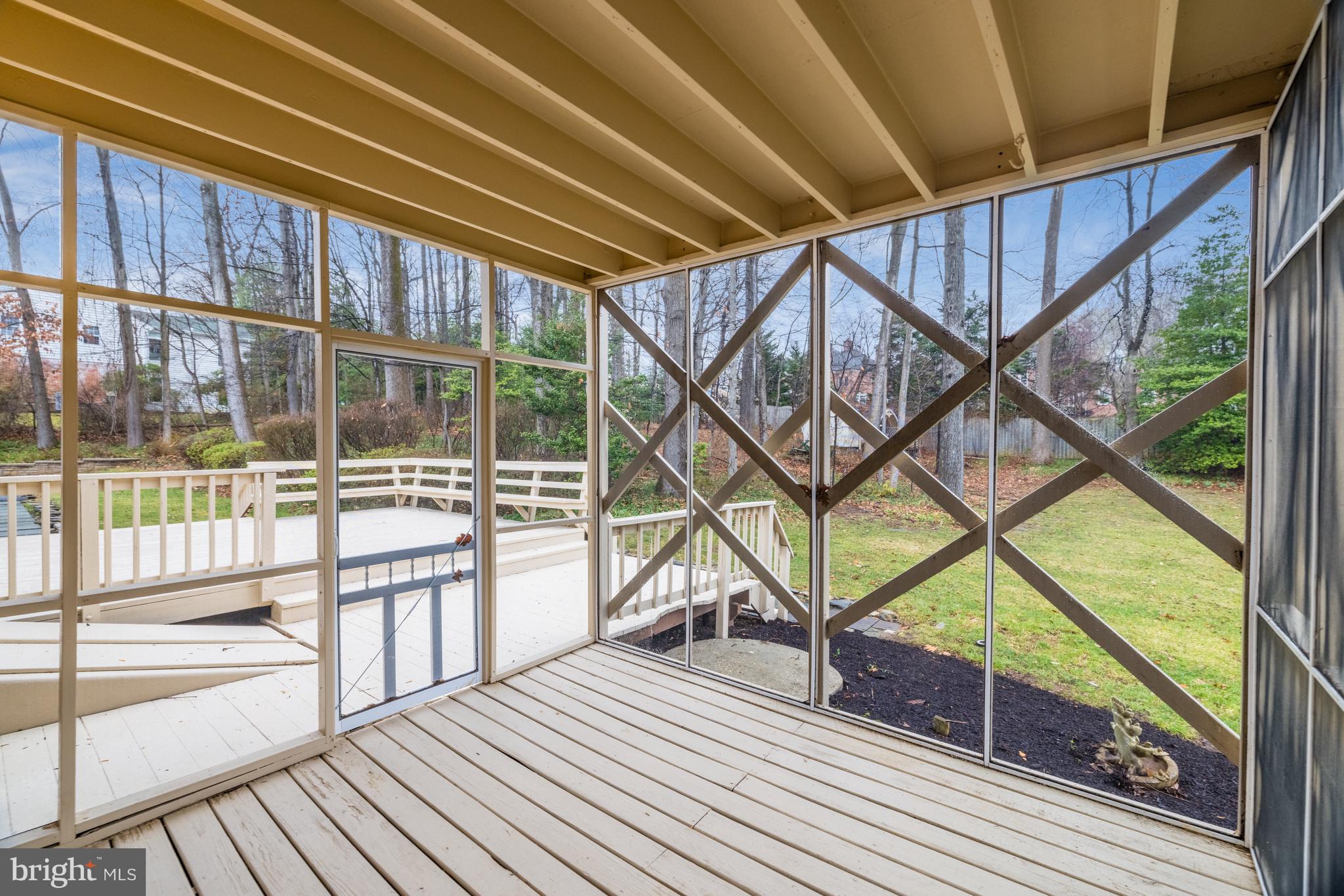 MC LEAN HUNT - Residential