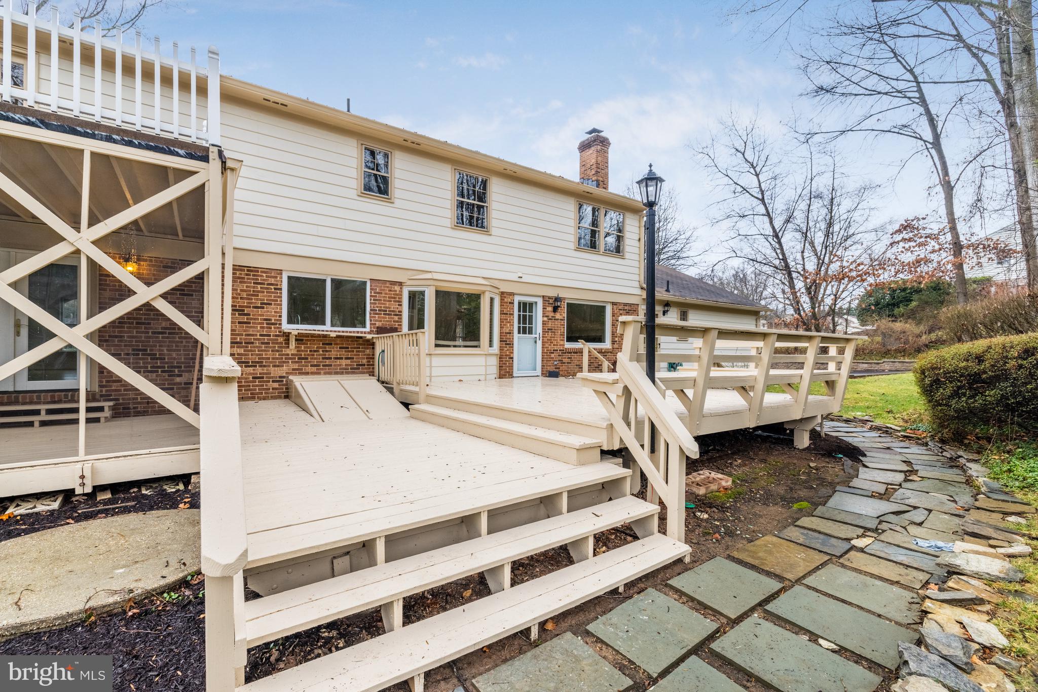 MC LEAN HUNT - Residential