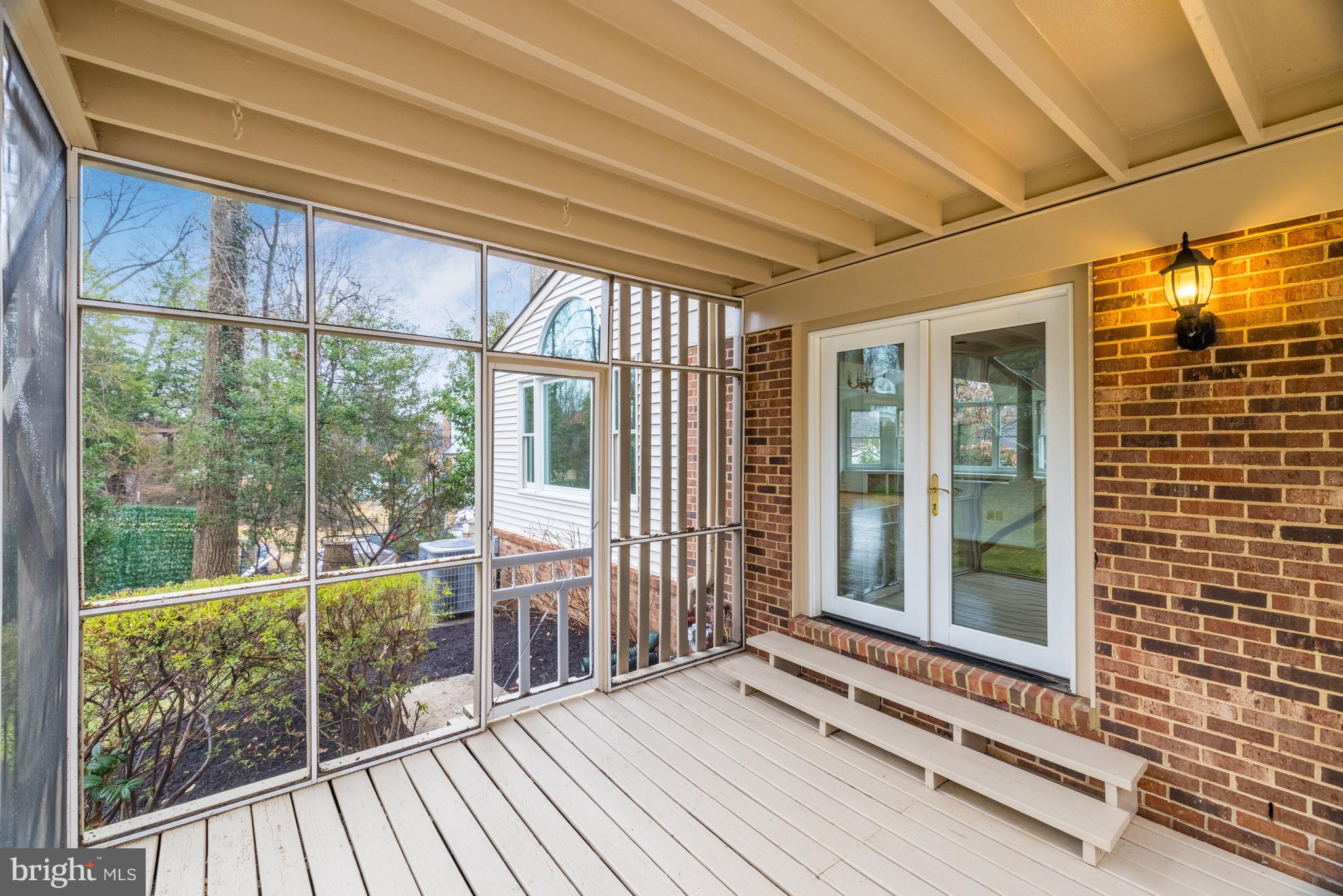 MC LEAN HUNT - Residential