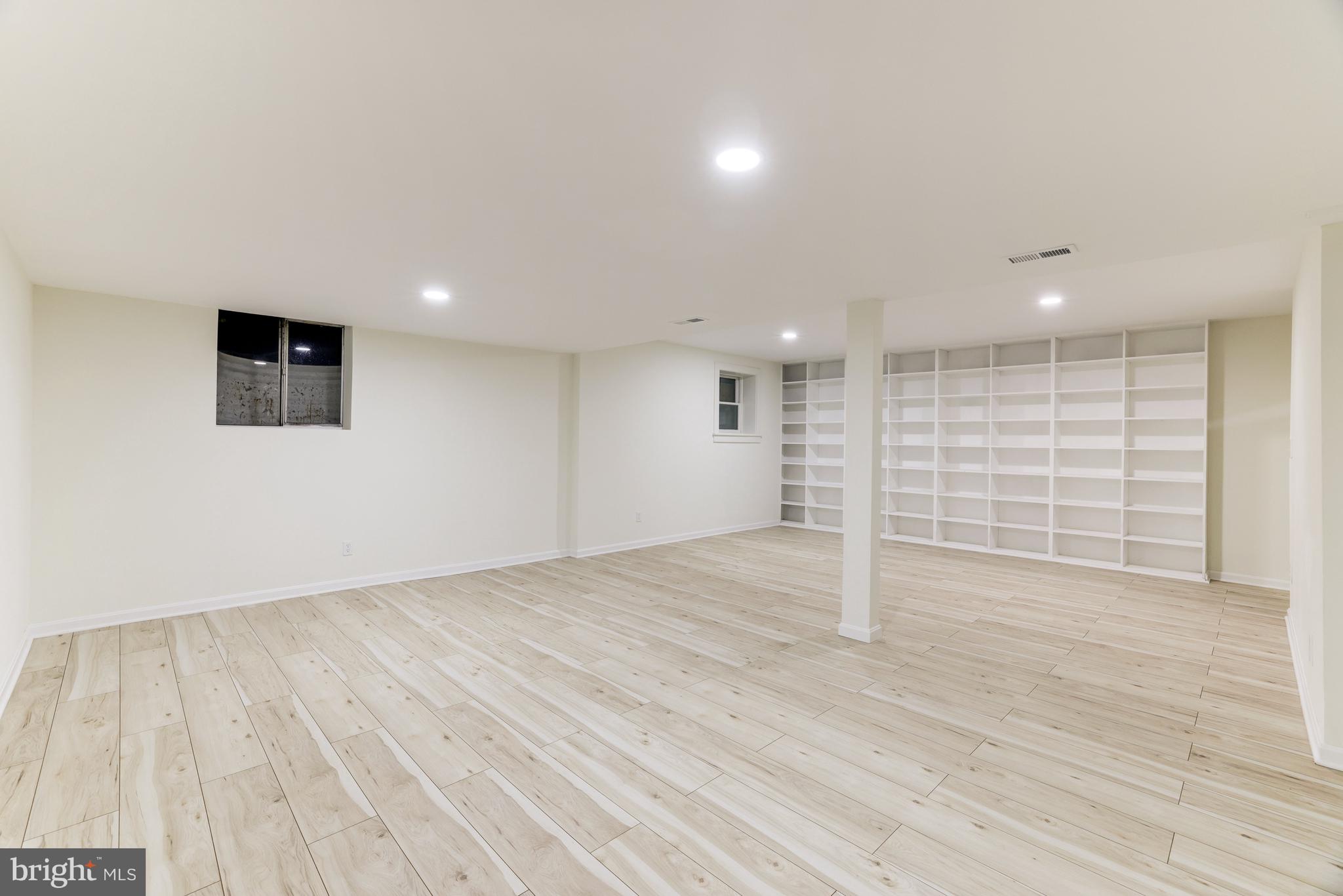 MC LEAN HUNT - Residential