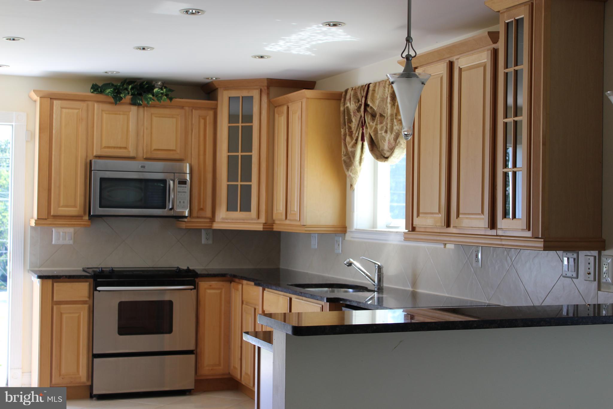 REGENCY ESTATES - Residential Lease