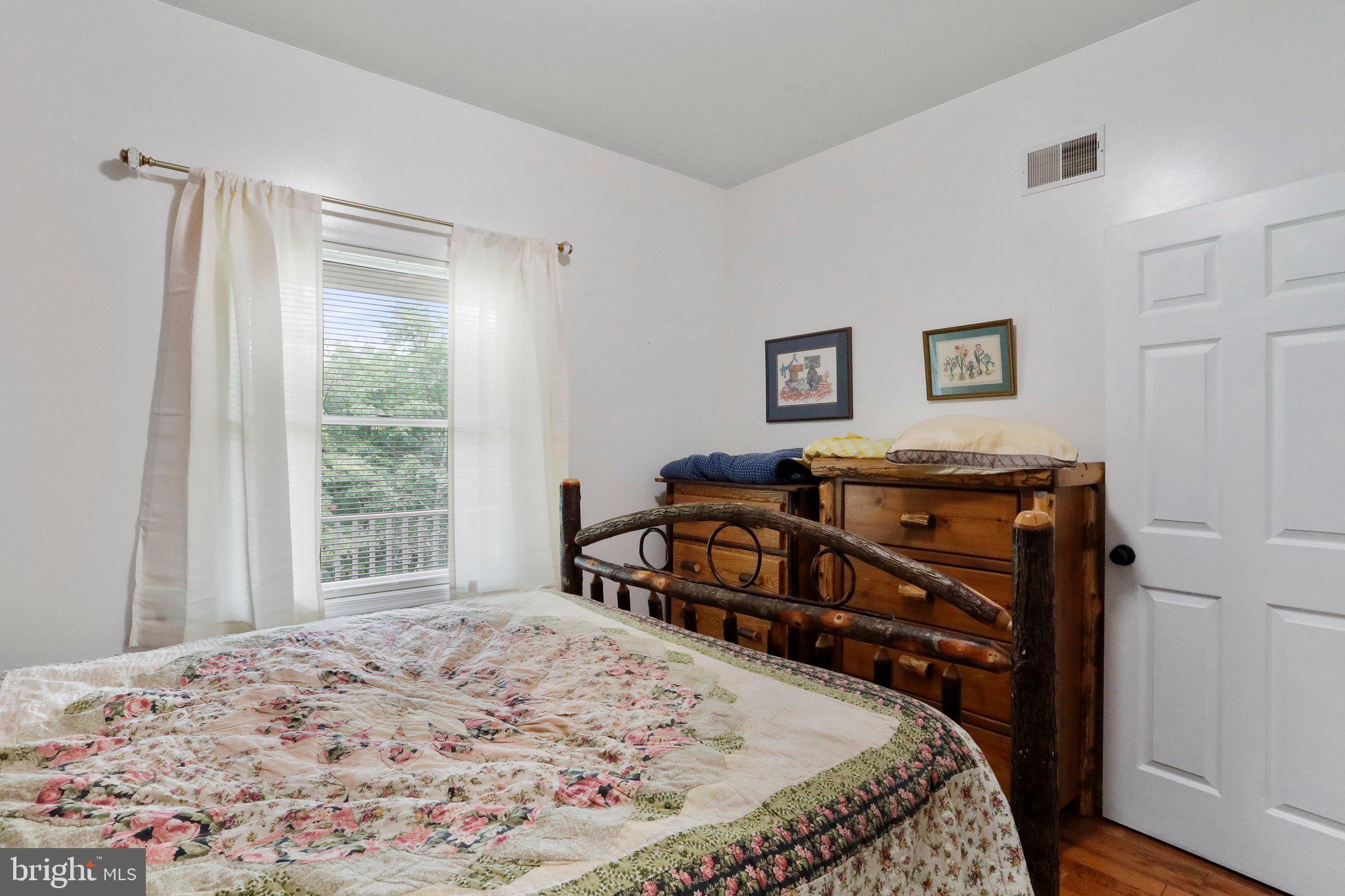 RIDGE VIEW SUBD - Residential