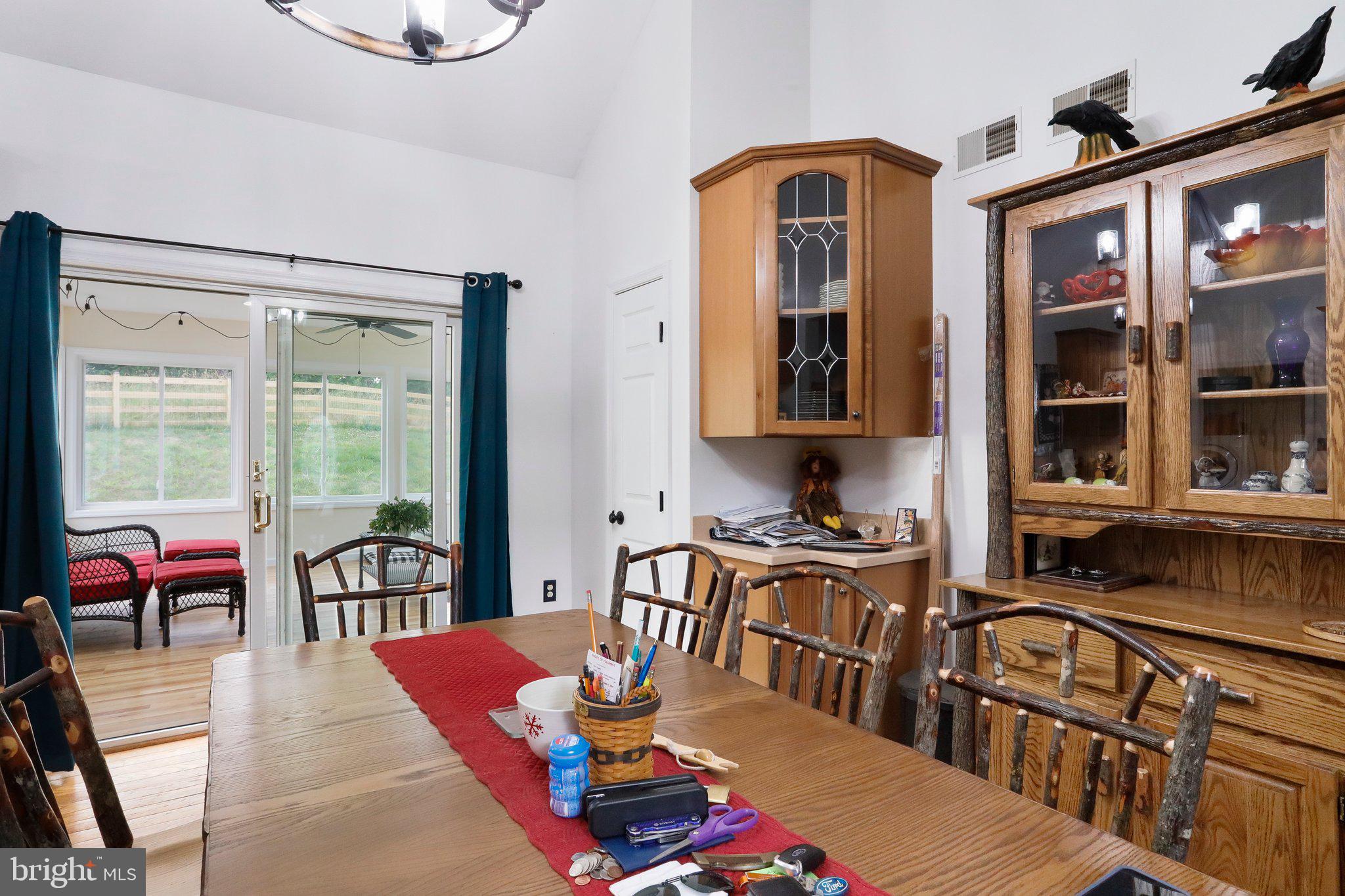 RIDGE VIEW SUBD - Residential