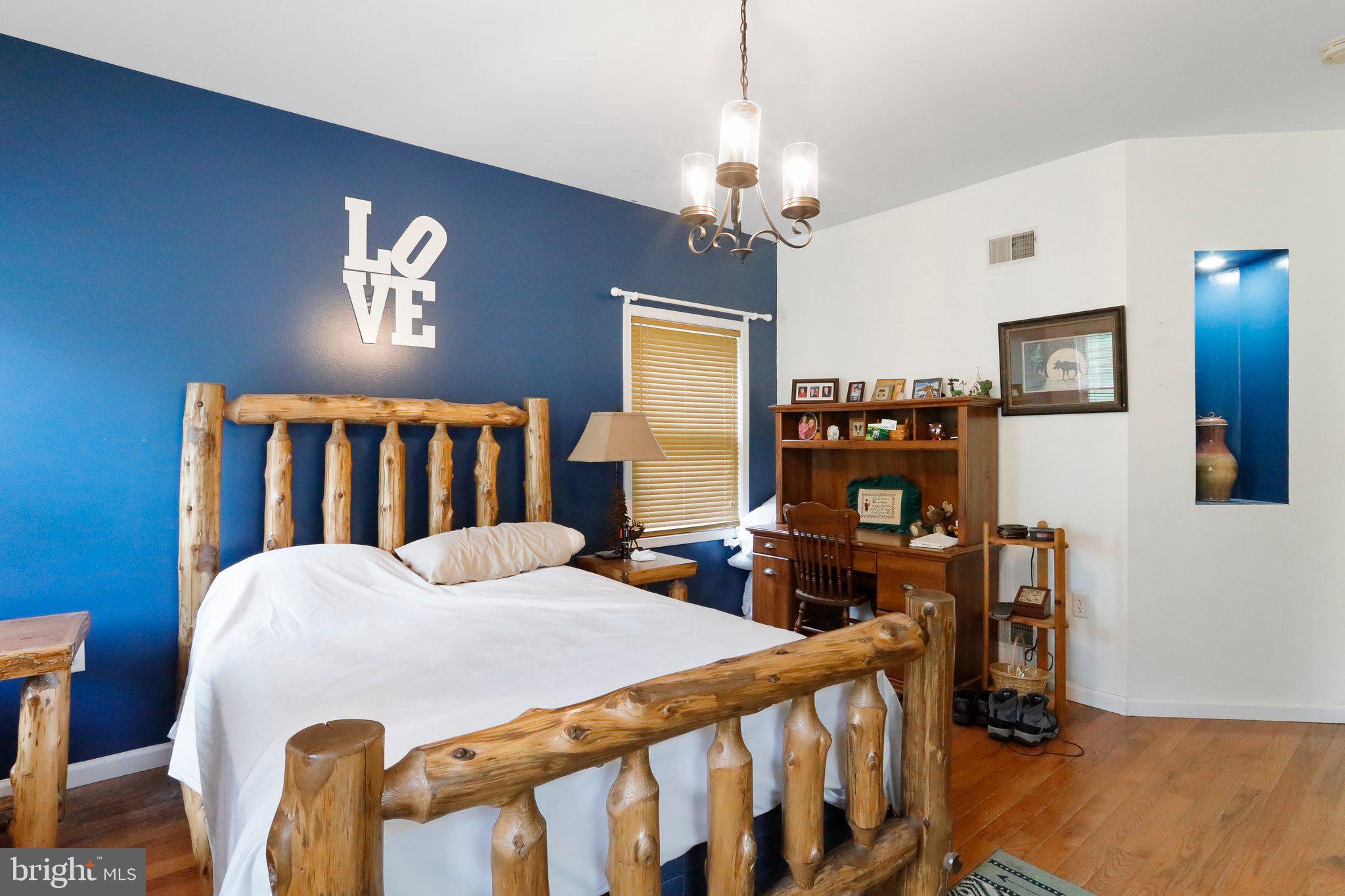 RIDGE VIEW SUBD - Residential