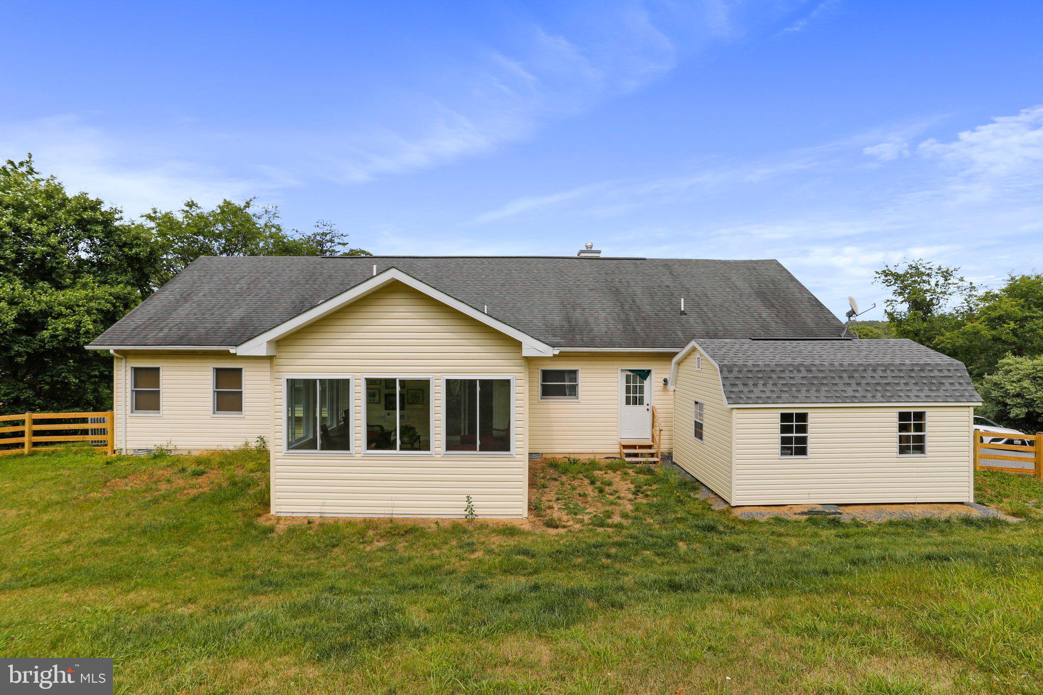 RIDGE VIEW SUBD - Residential