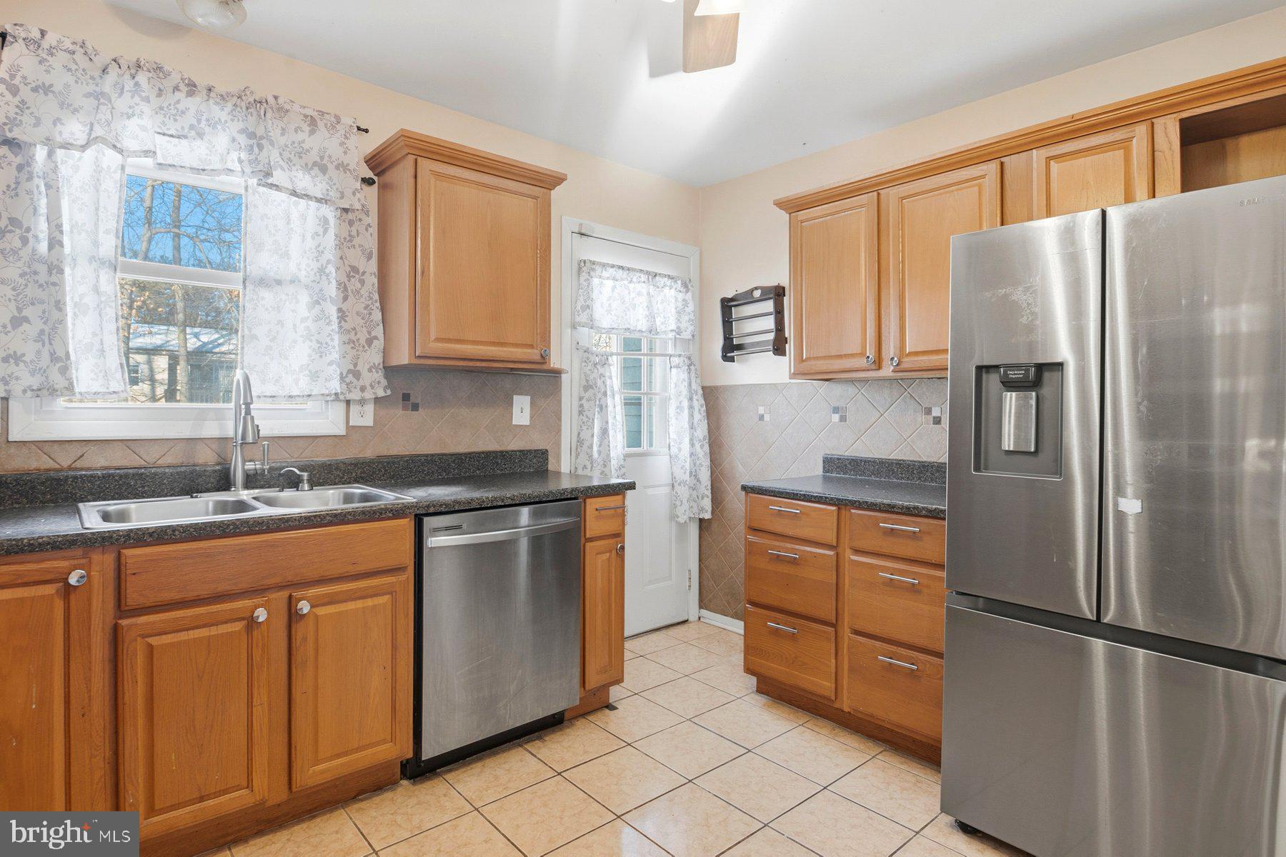 SANDALWOOD - Residential