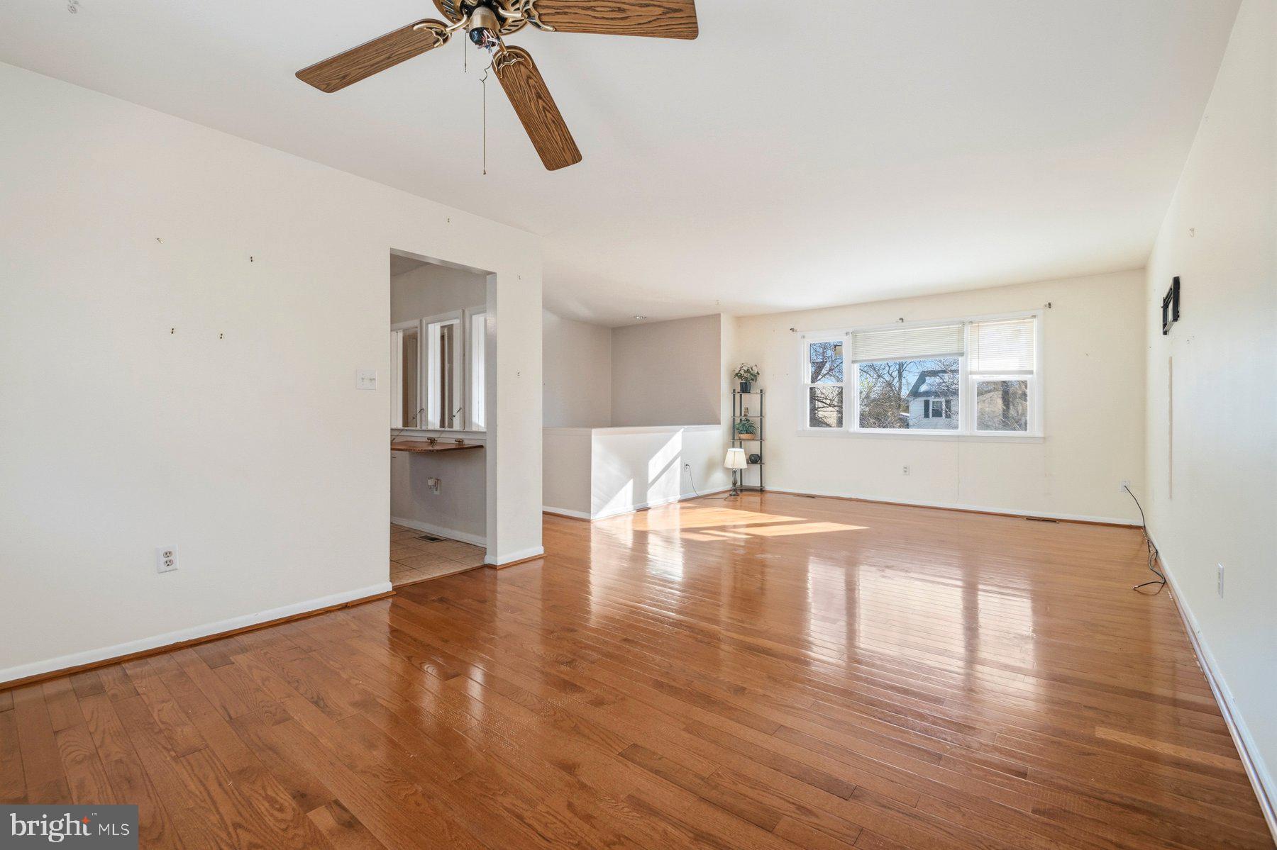 SANDALWOOD - Residential