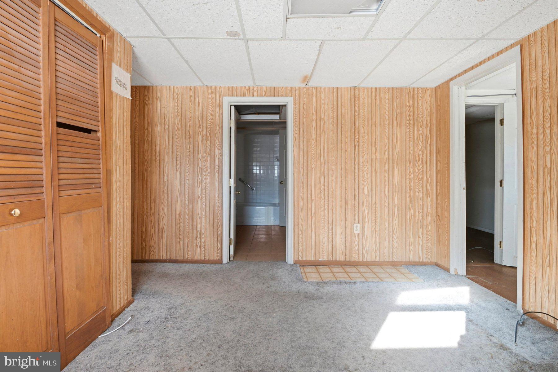 SANDALWOOD - Residential