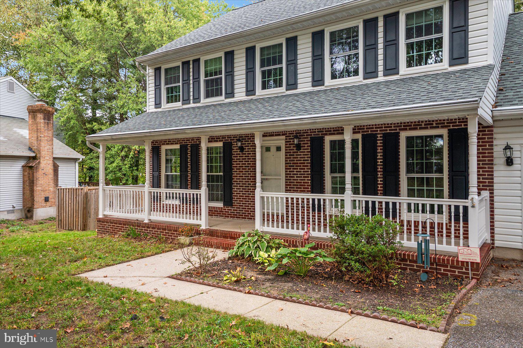 ELMHURST STATION - Residential Lease