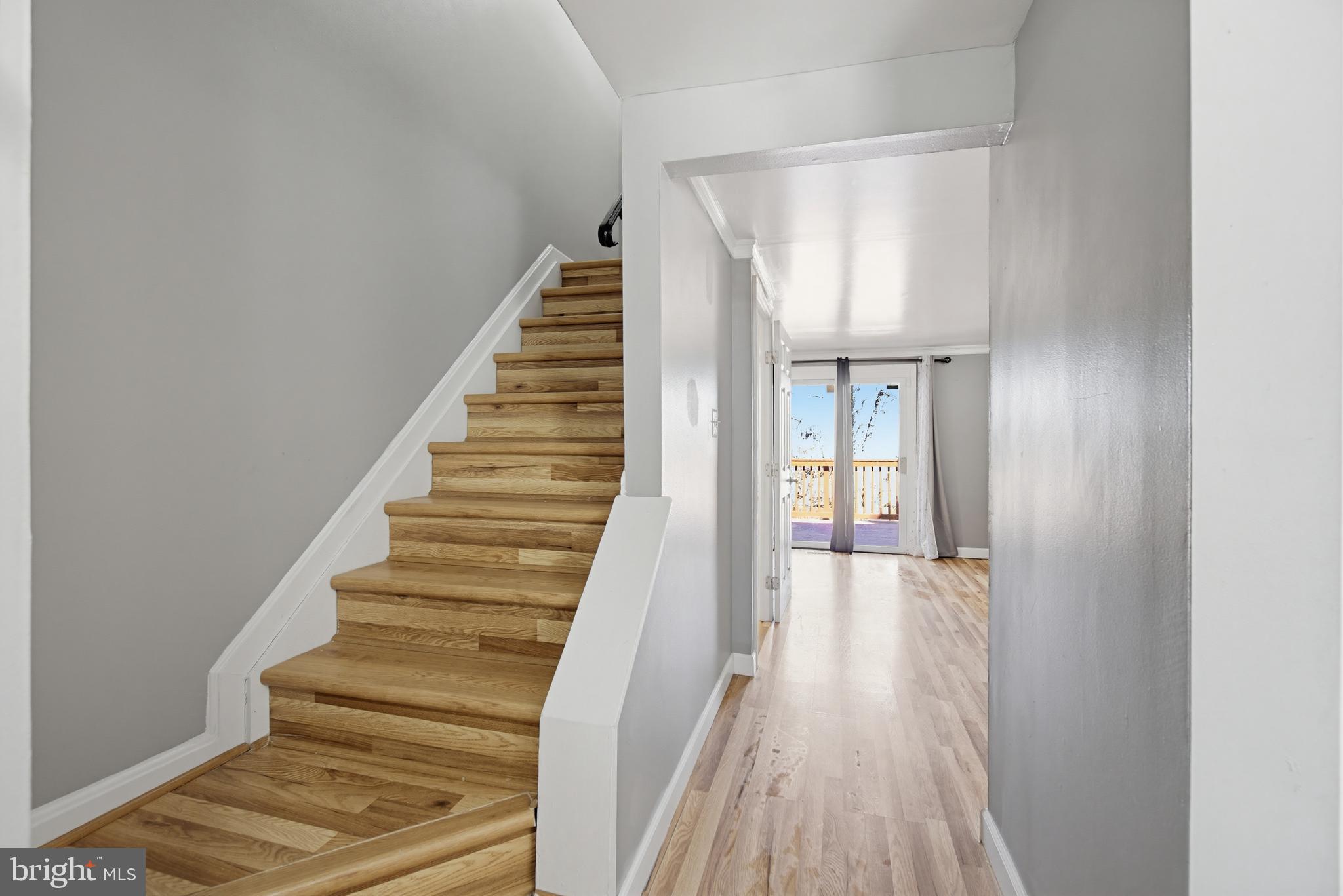 OAK VIEW VILLAGE - Residential