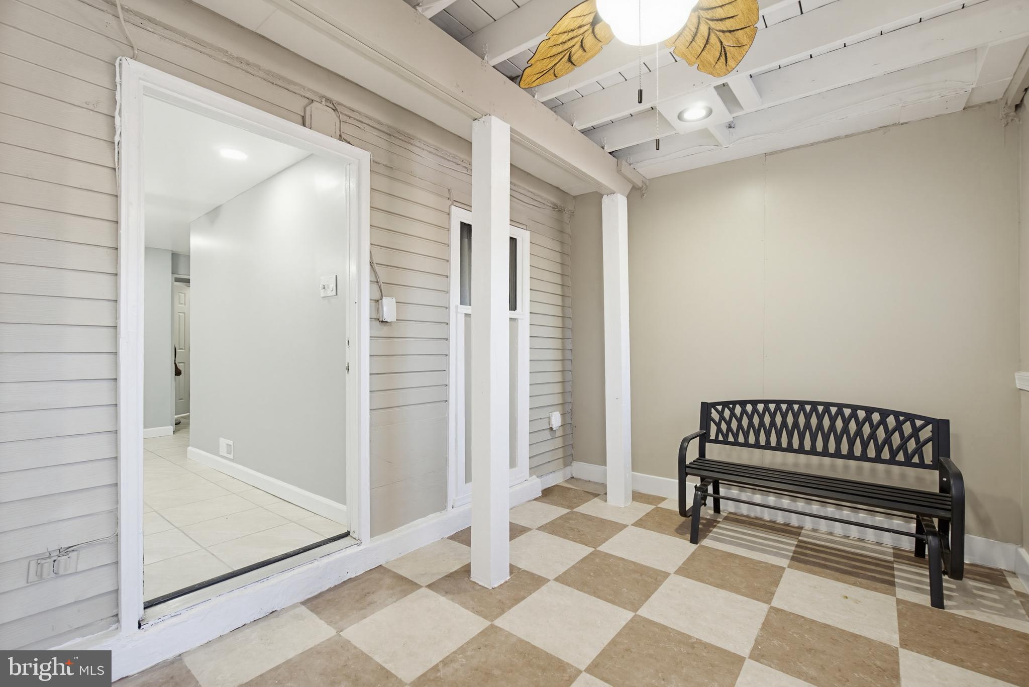 OAK VIEW VILLAGE - Residential