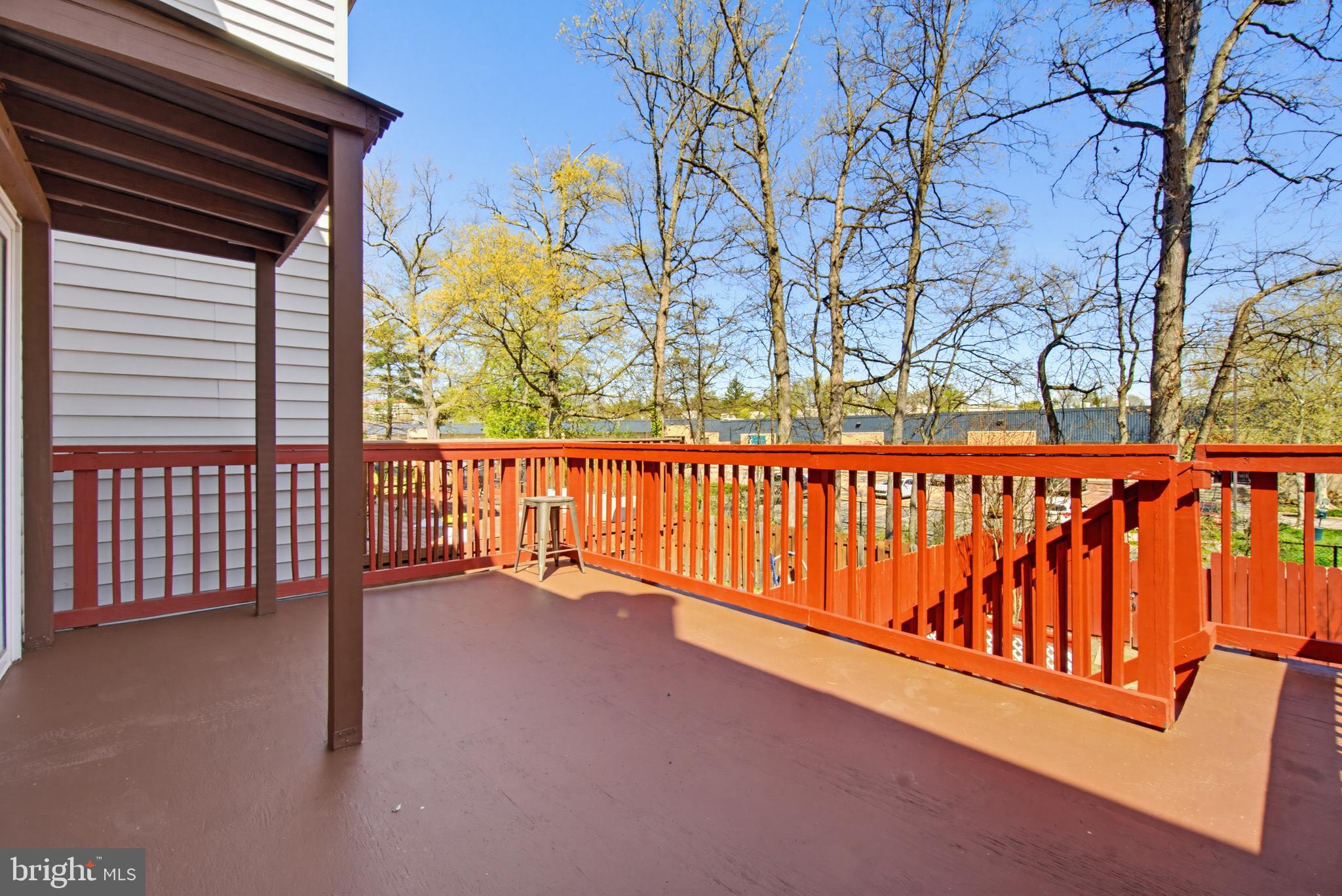 OAK VIEW VILLAGE - Residential