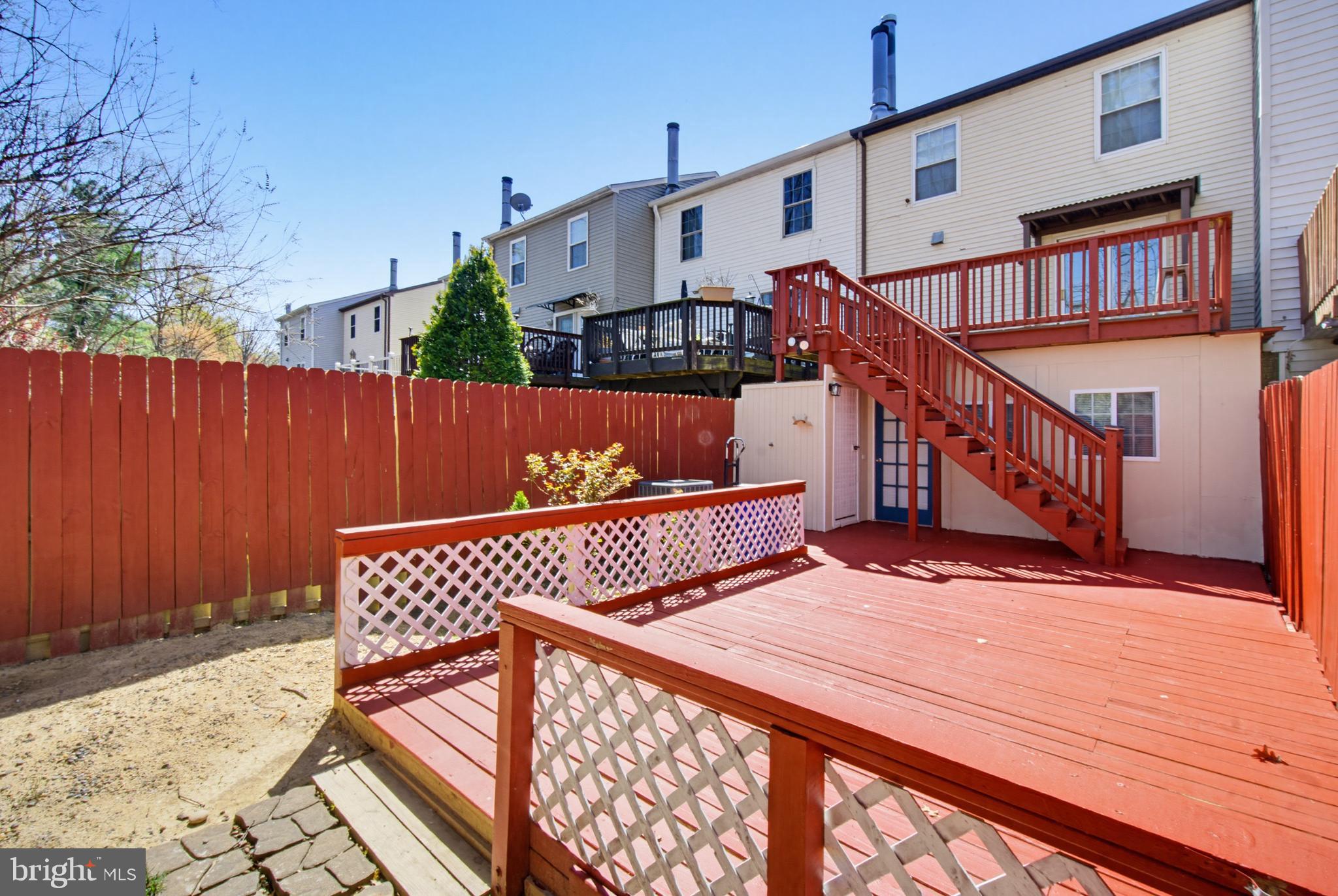 OAK VIEW VILLAGE - Residential