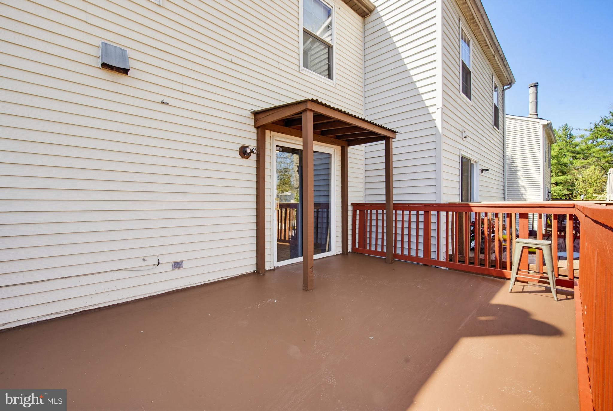 OAK VIEW VILLAGE - Residential