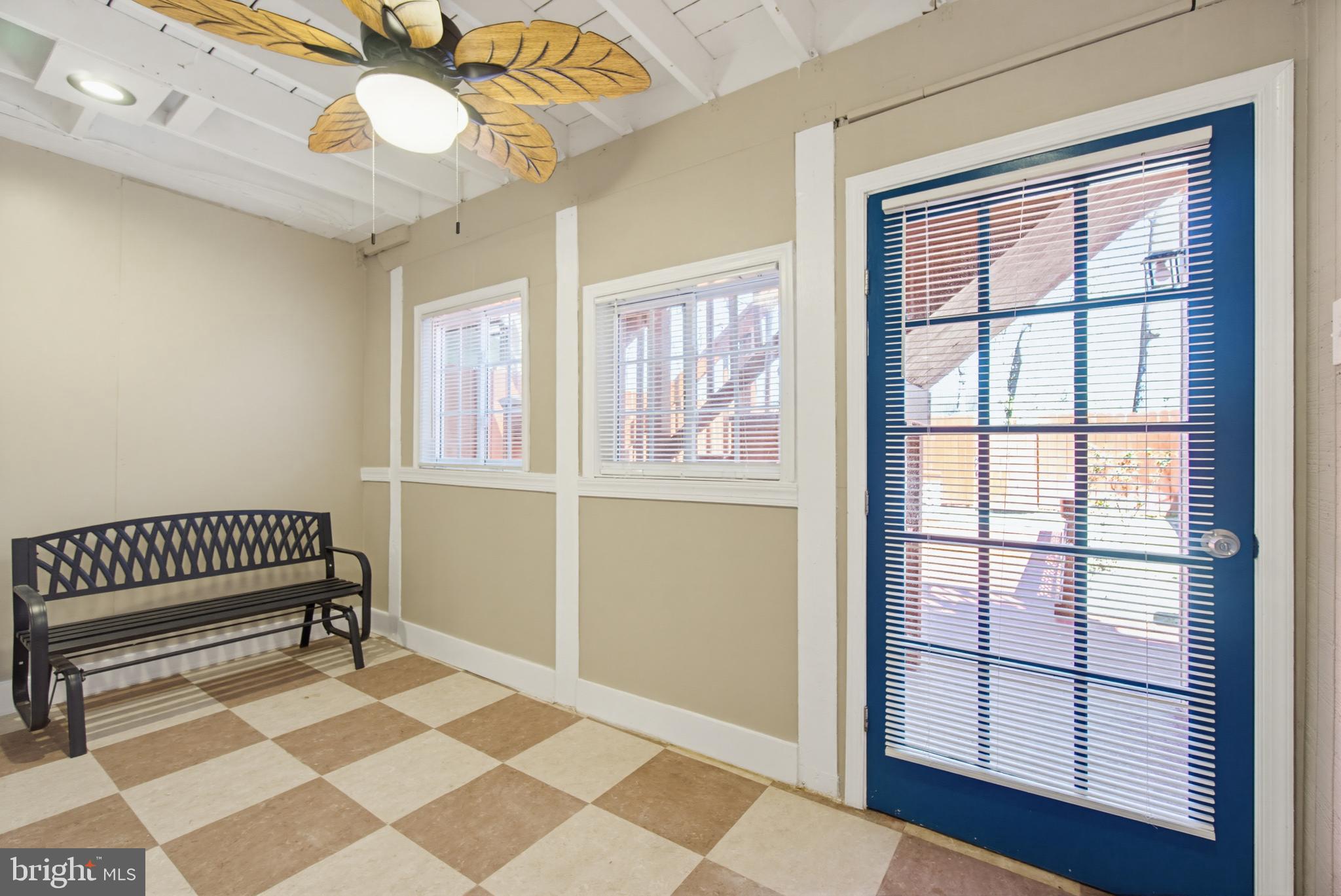 OAK VIEW VILLAGE - Residential