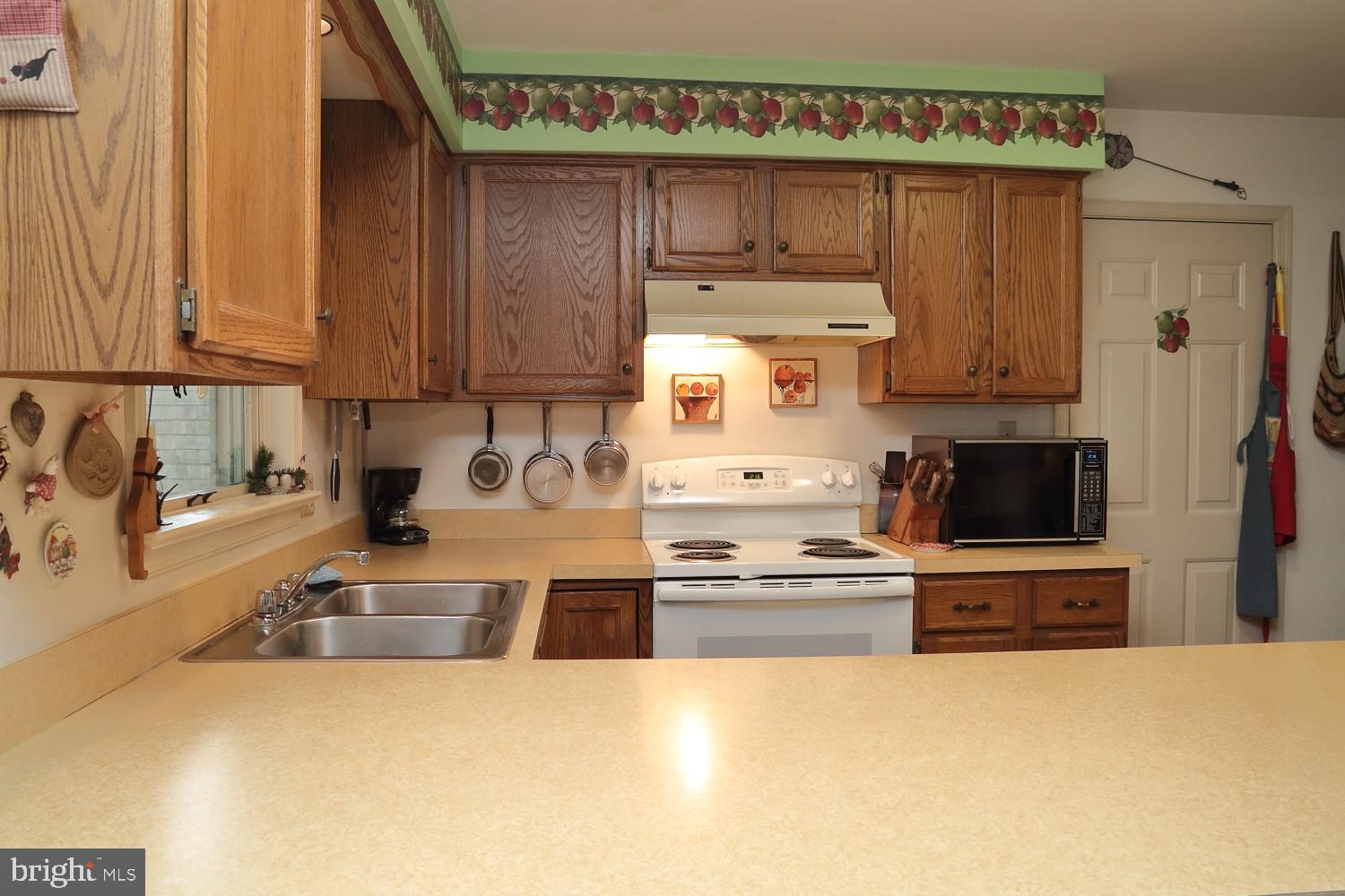 ASHLEA GARDENS - Residential