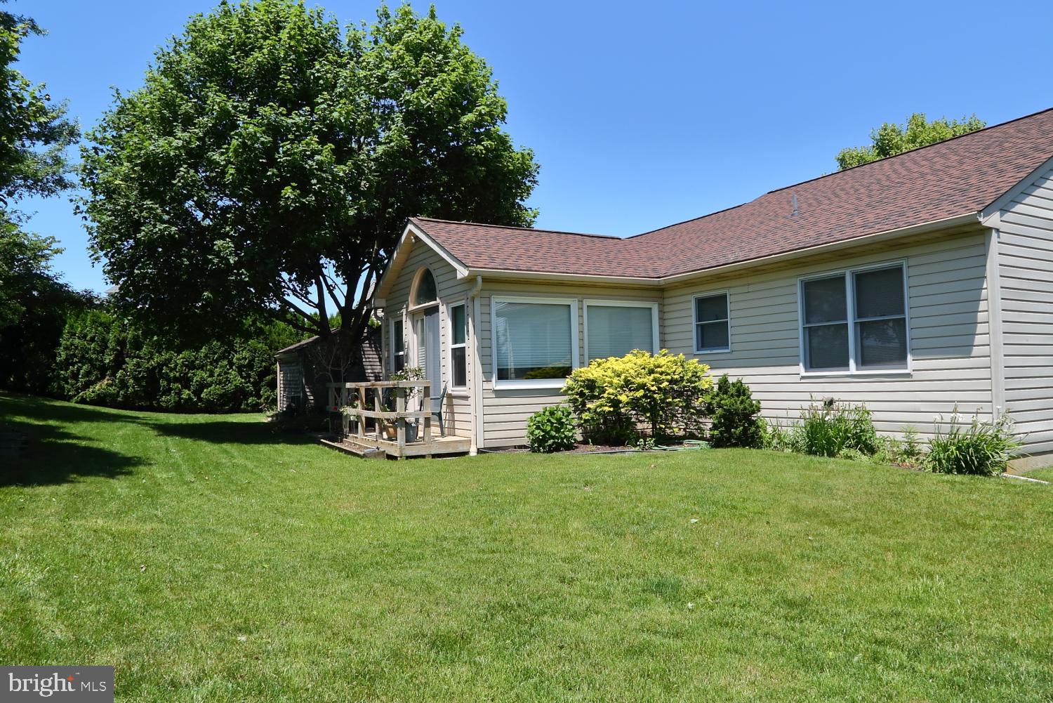 ASHLEA GARDENS - Residential