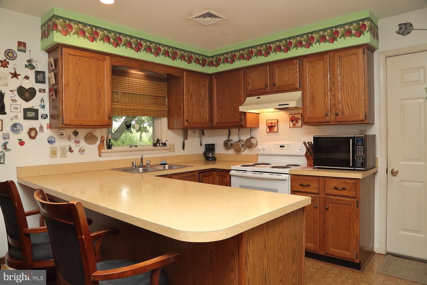 ASHLEA GARDENS - Residential