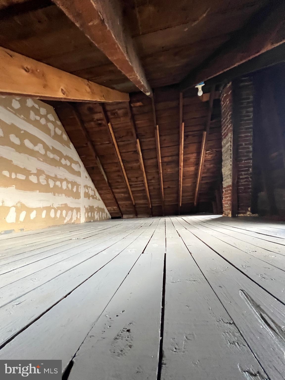 HAGERSTOWN - Residential