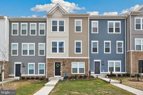 15147 Jaxton Square Lane, Haymarket, VA MLS: VAPW2088018