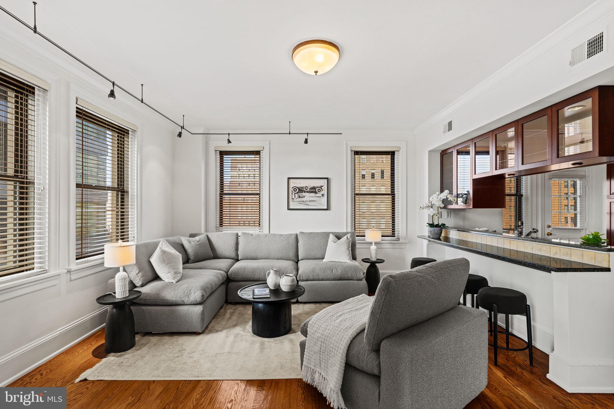 RITTENHOUSE SQUARE - Residential