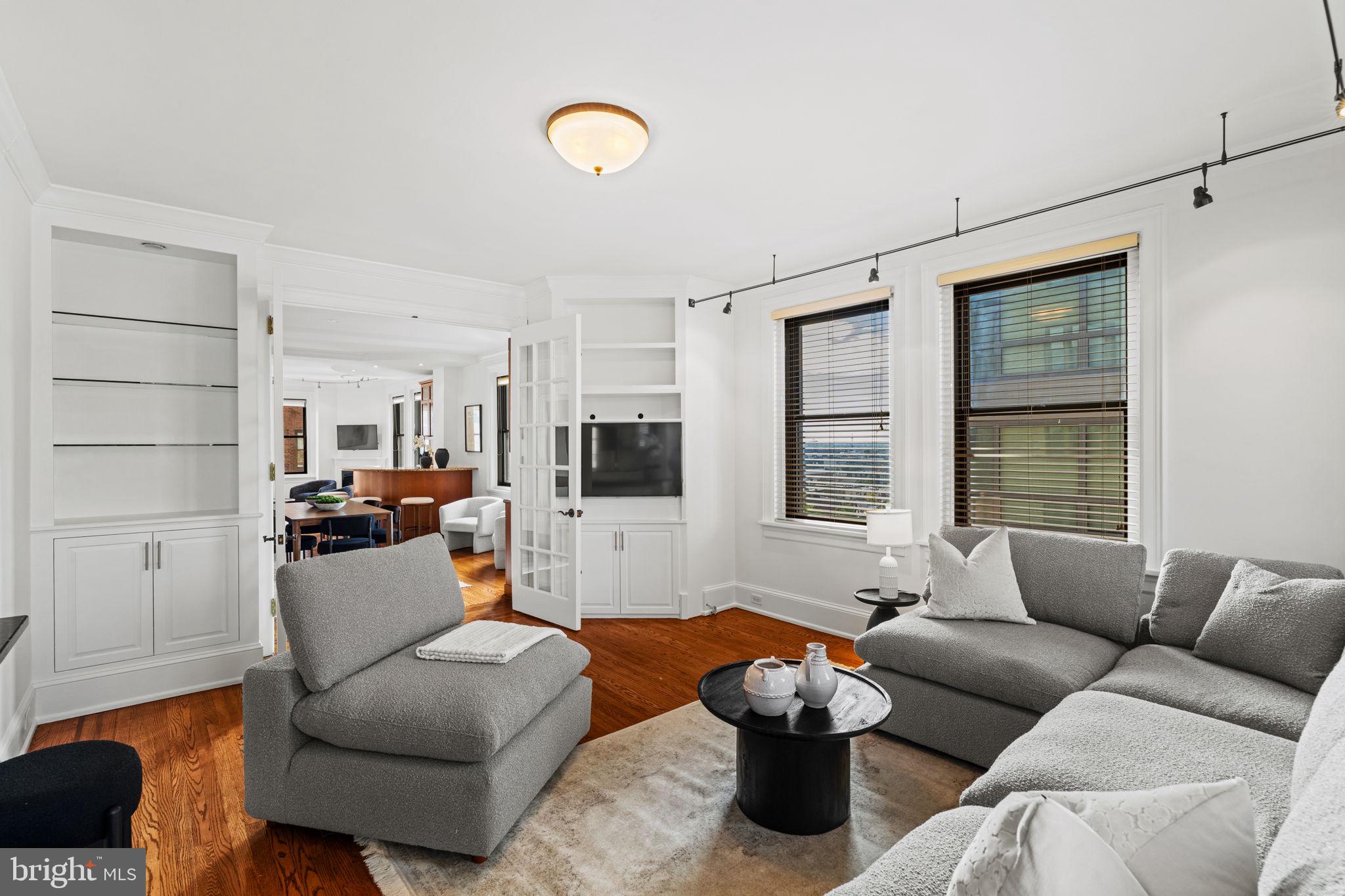 RITTENHOUSE SQUARE - Residential