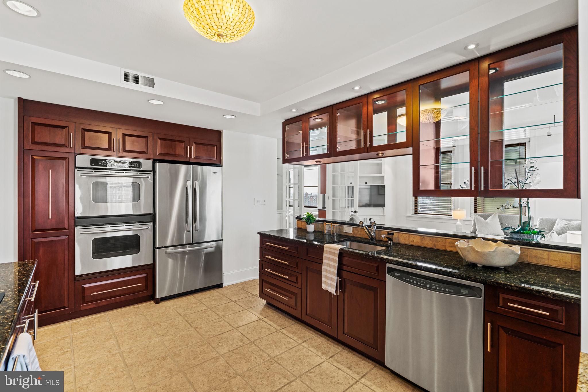 RITTENHOUSE SQUARE - Residential