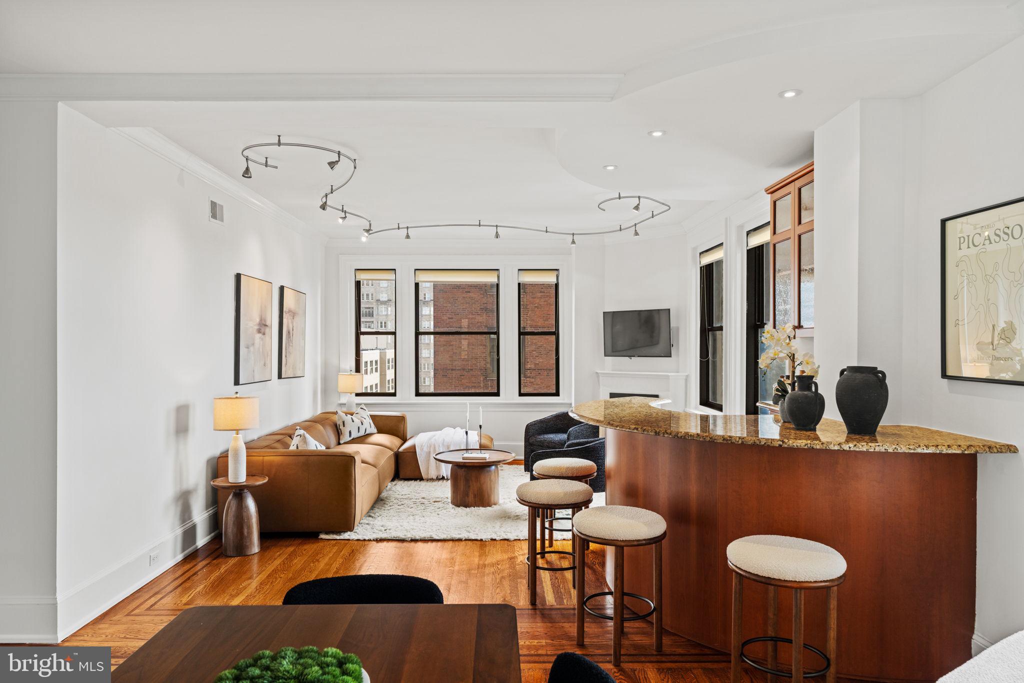 RITTENHOUSE SQUARE - Residential