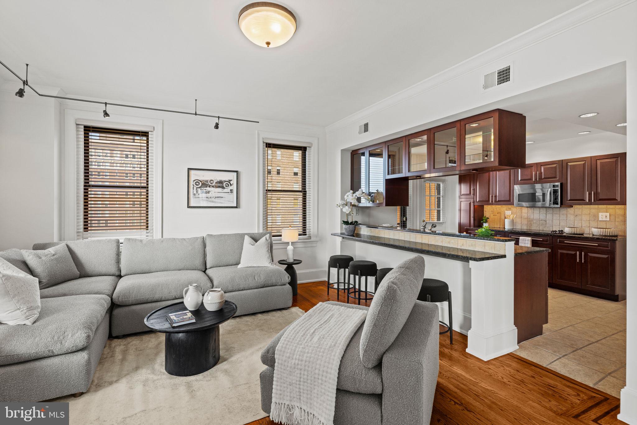 RITTENHOUSE SQUARE - Residential