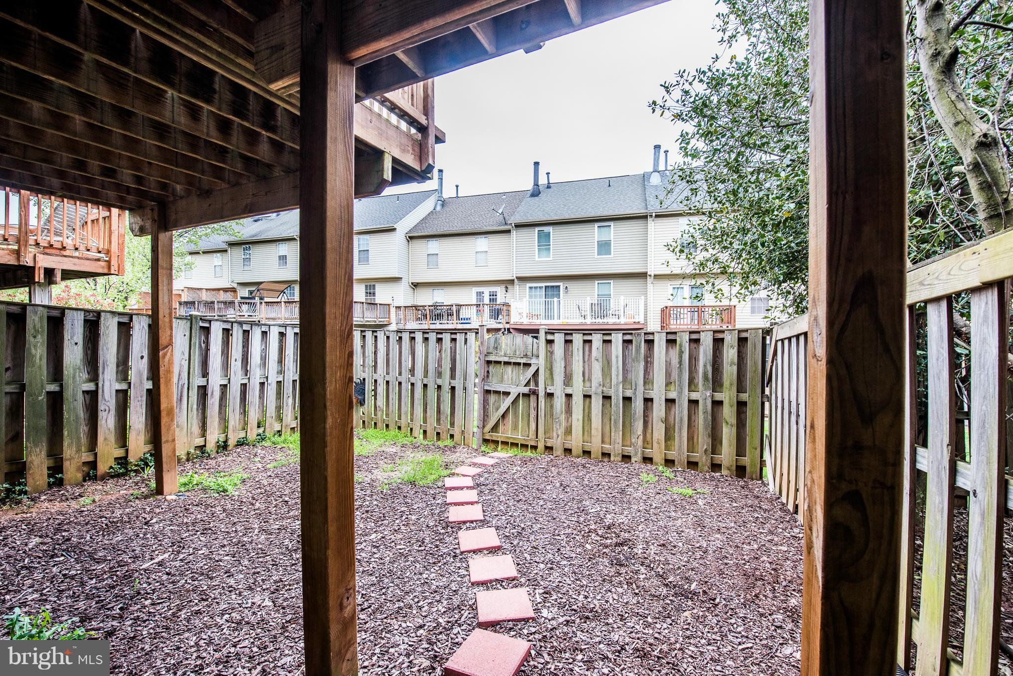 POTOMAC LAKES - Residential