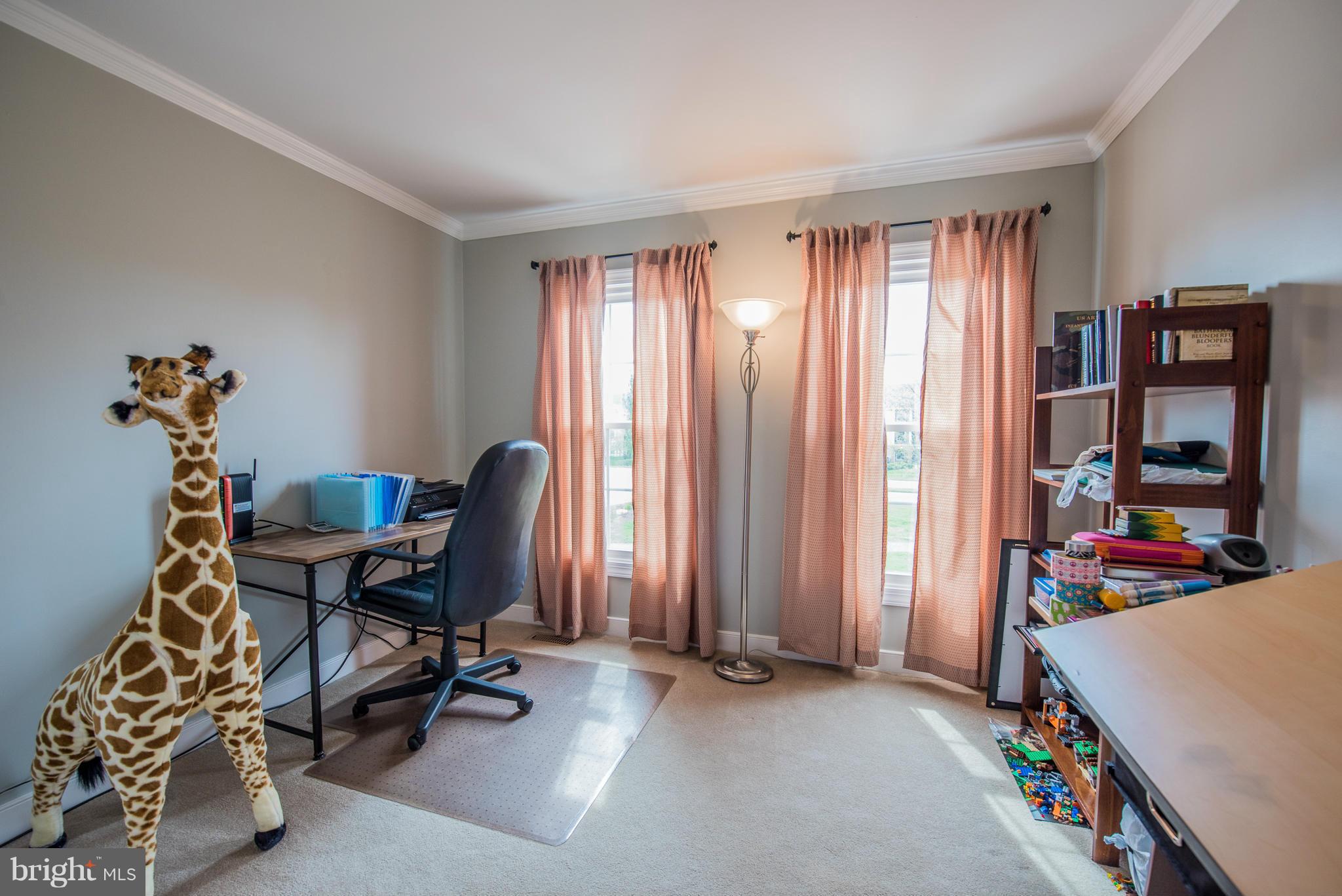 POTOMAC LAKES - Residential