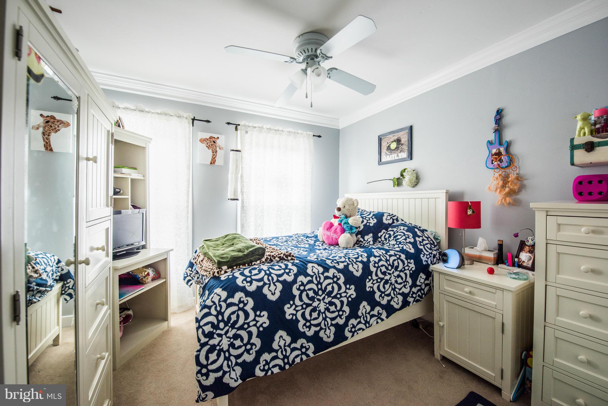 POTOMAC LAKES - Residential