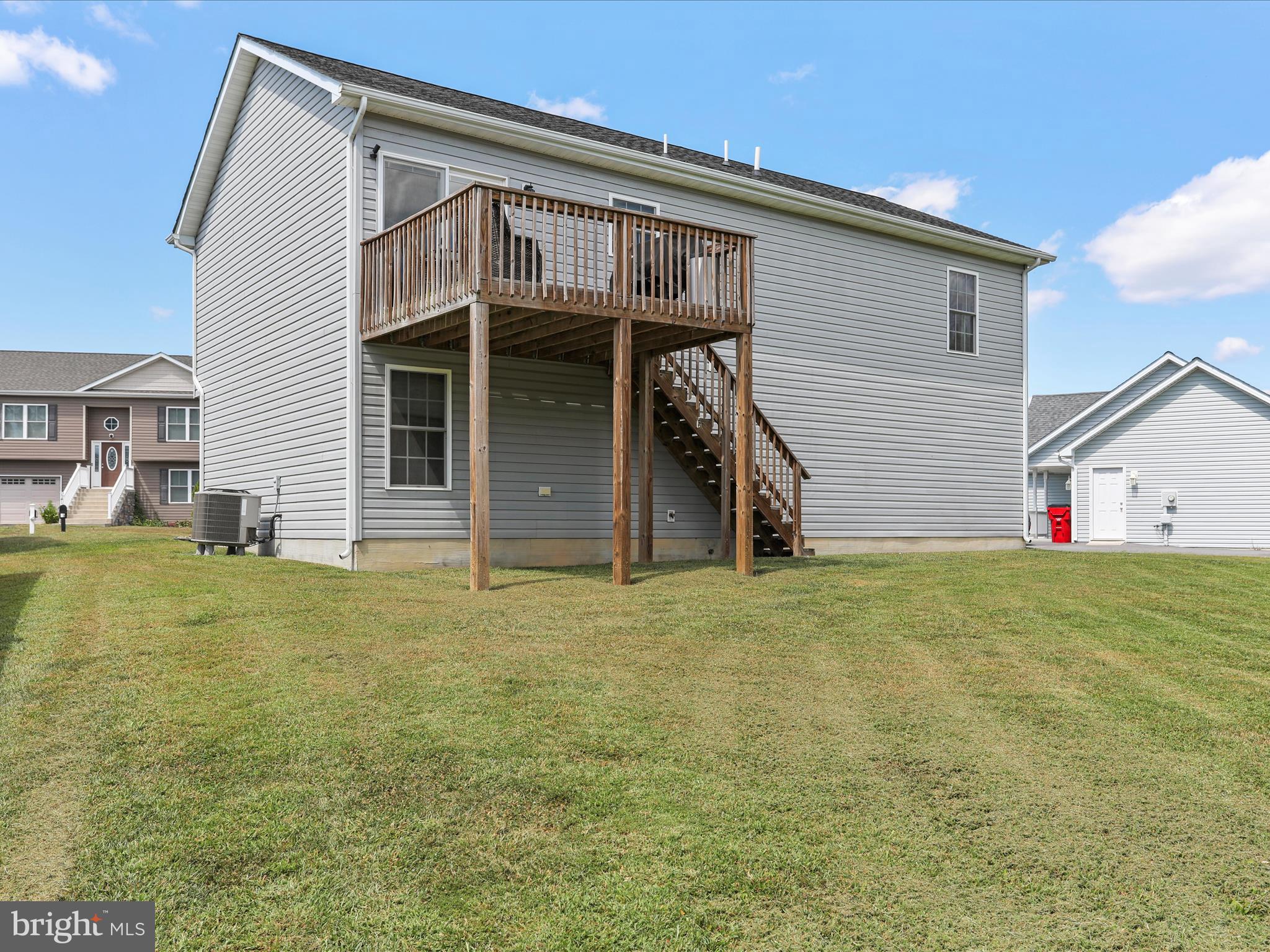 THE VINEYARDS - Residential