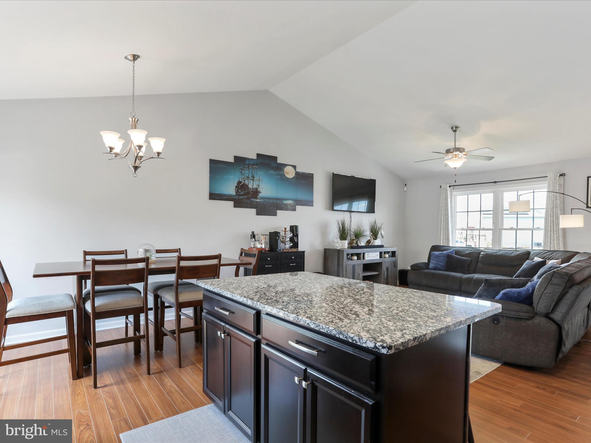 THE VINEYARDS - Residential