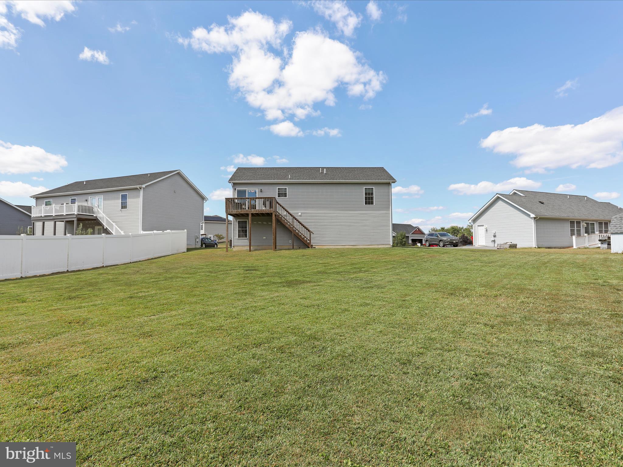 THE VINEYARDS - Residential