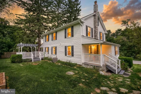 380 Fruitlyn Drive, Dallastown, PA 17313 - #: PAYK2111408