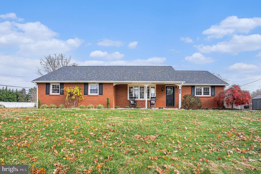 Photo of 1539 Swamp Pike, GILBERTSVILLE, PA 19525 (MLS # PAMC2161260)