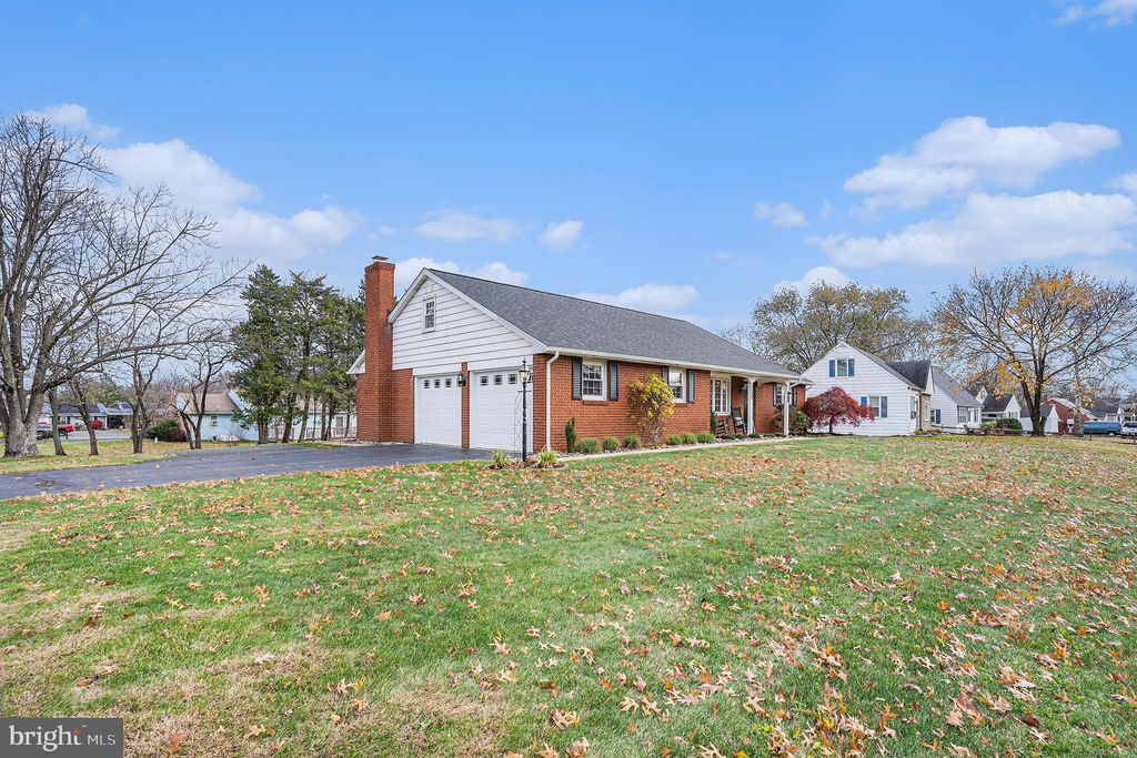 Photo of 1539 Swamp Pike, GILBERTSVILLE, PA 19525 (MLS # PAMC2161260)