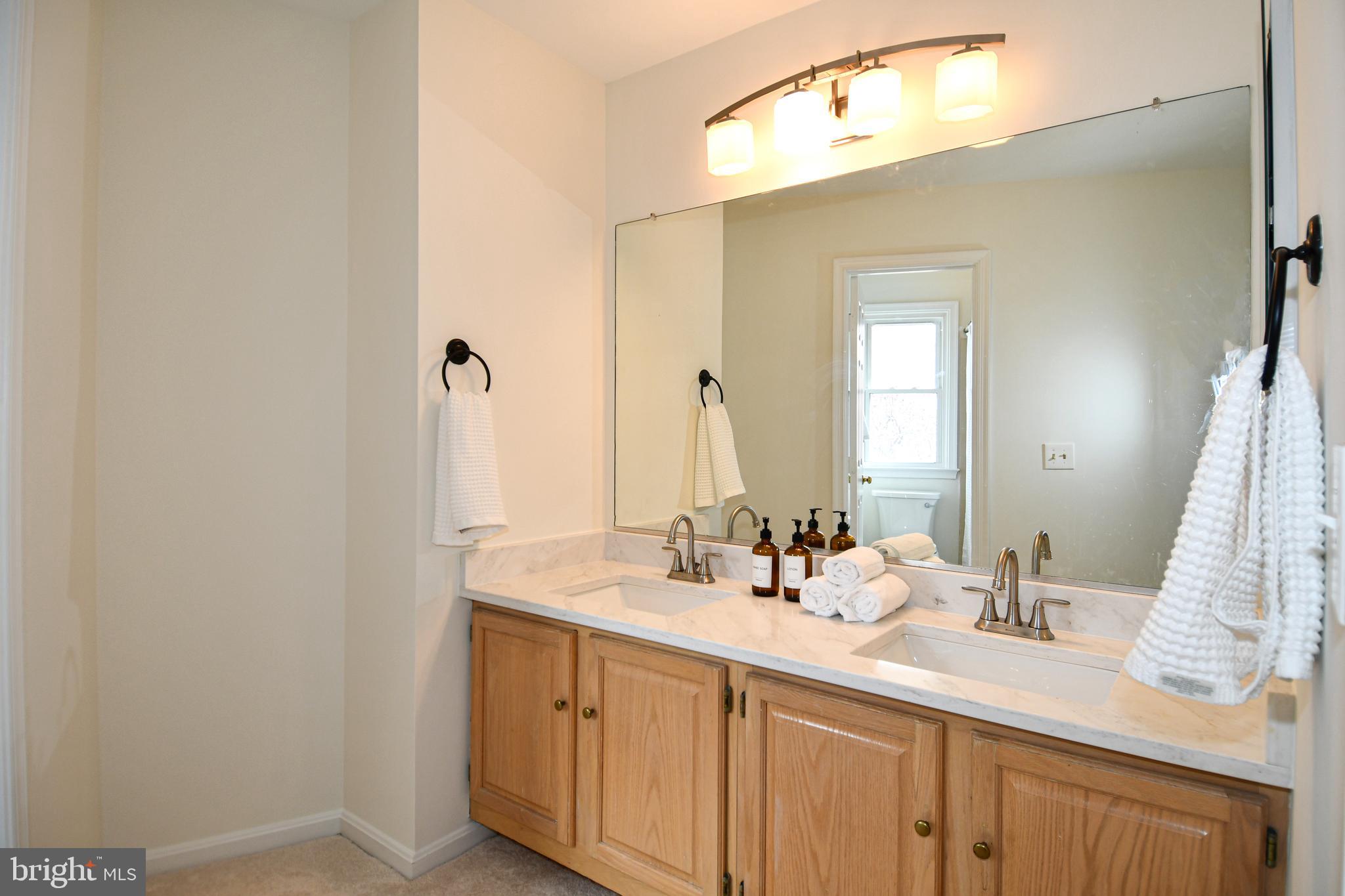 ARMFIELD FARMS - Residential