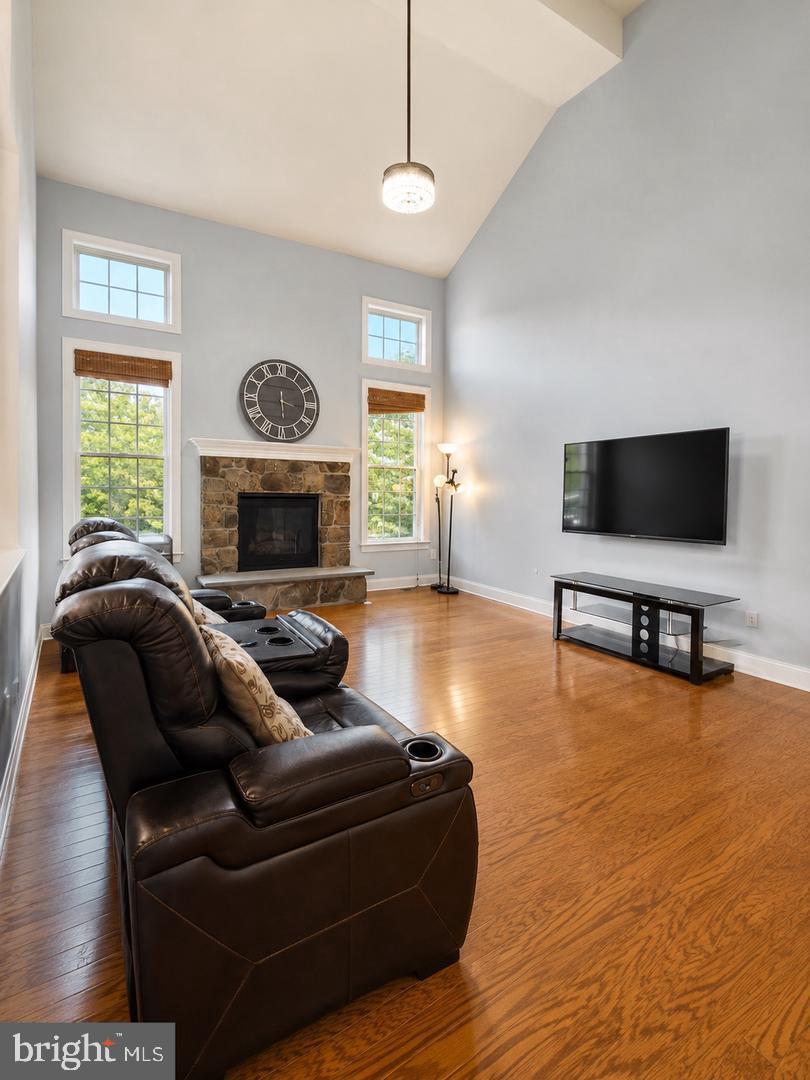 43100 ADDLESTONE PLACE