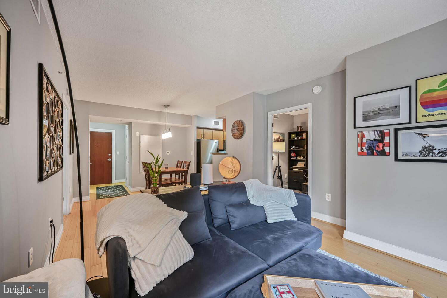 915 E STREET NW 908