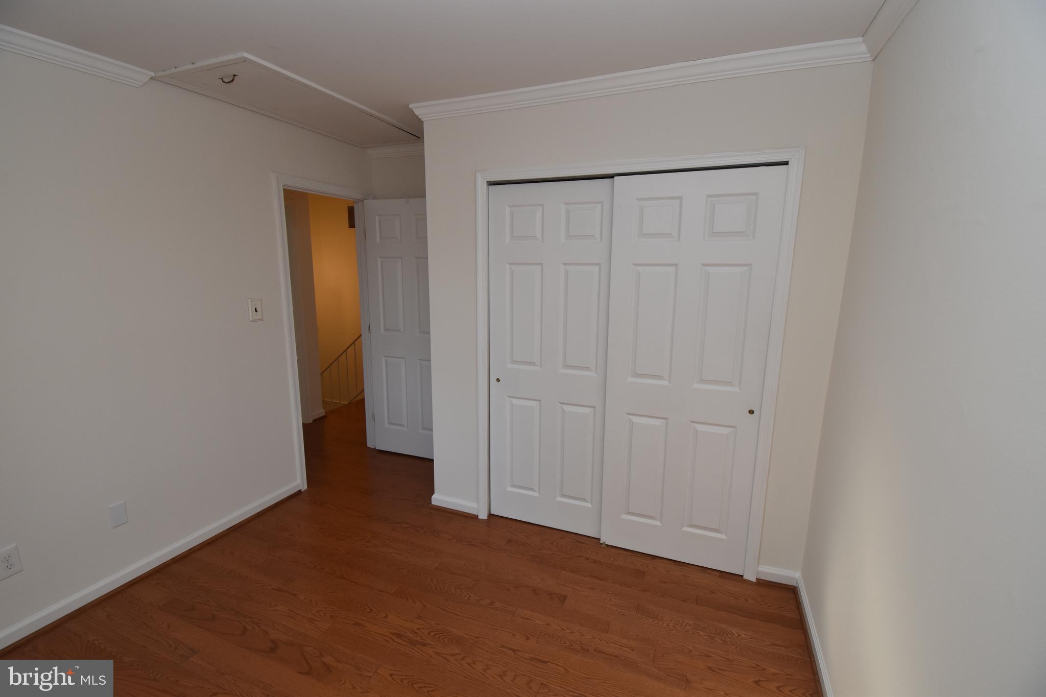 STRATHMEADE SQUARE - Residential Lease