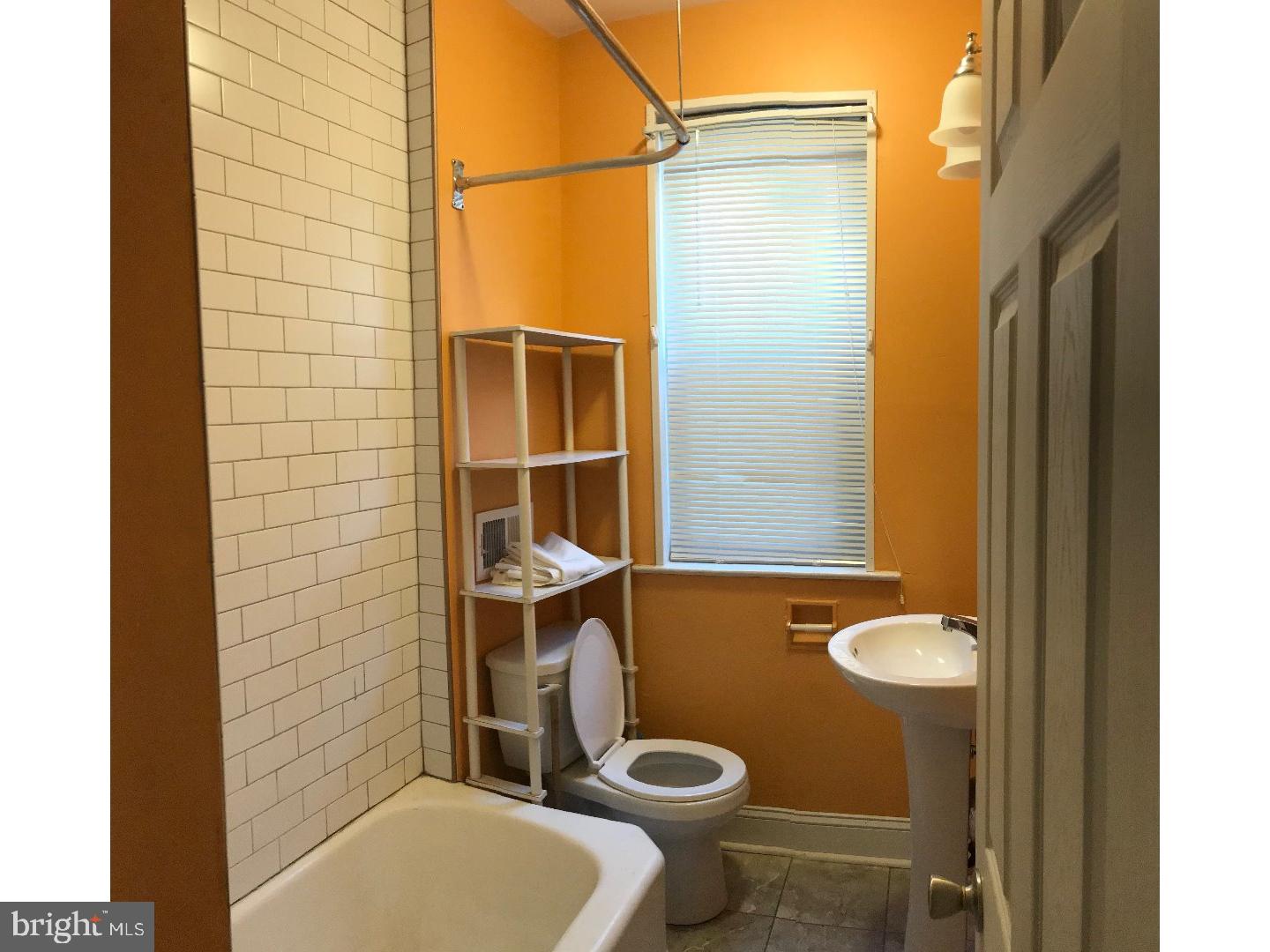 WEST KENSINGTON - Residential