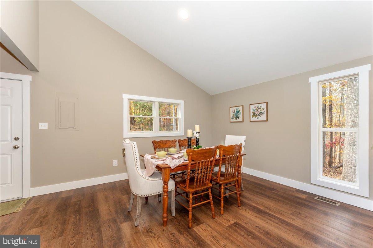 THE WOODS - Residential