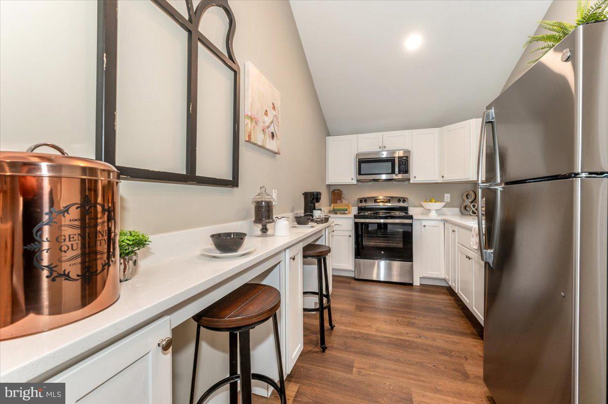 THE WOODS - Residential