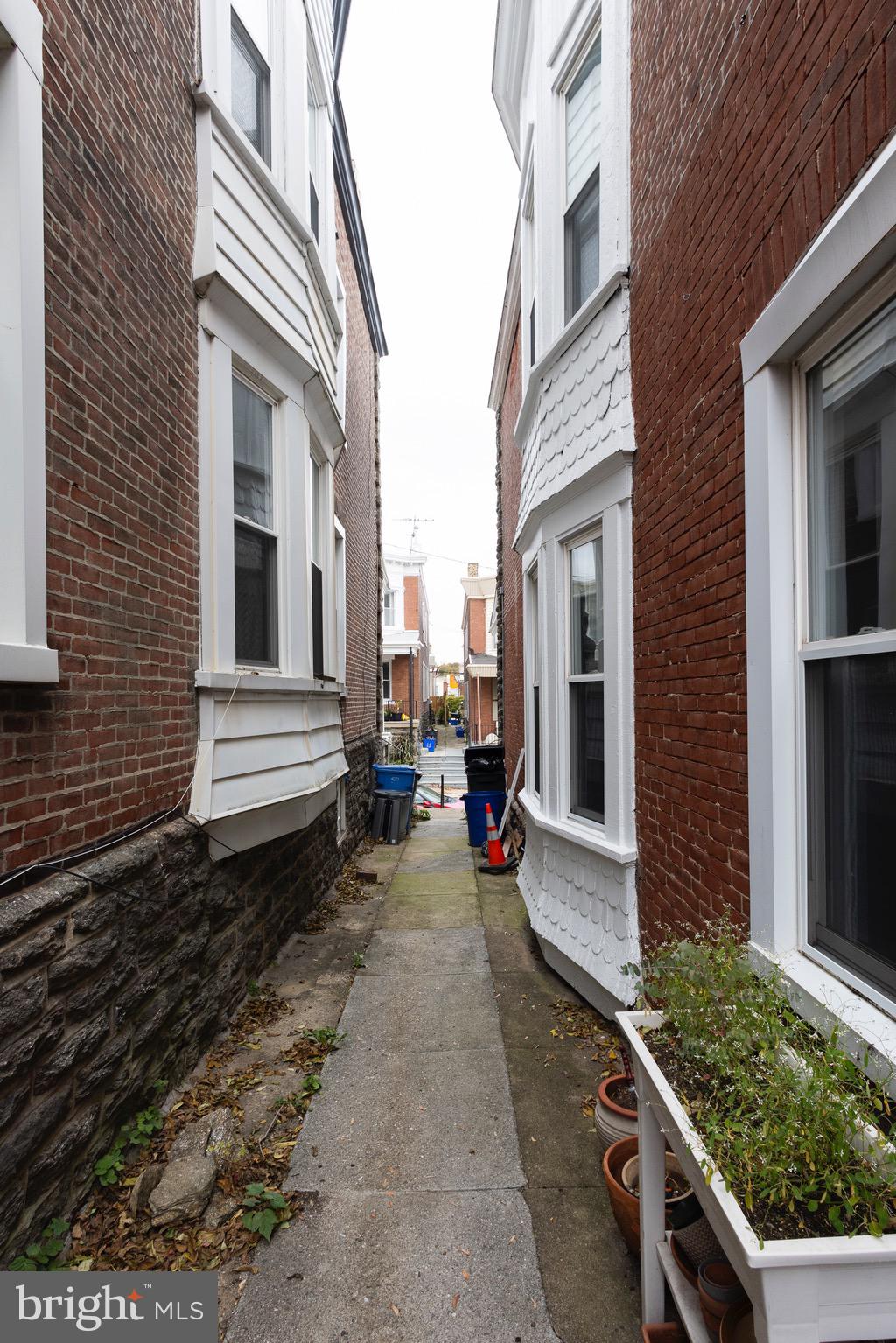 GERMANTOWN - Residential