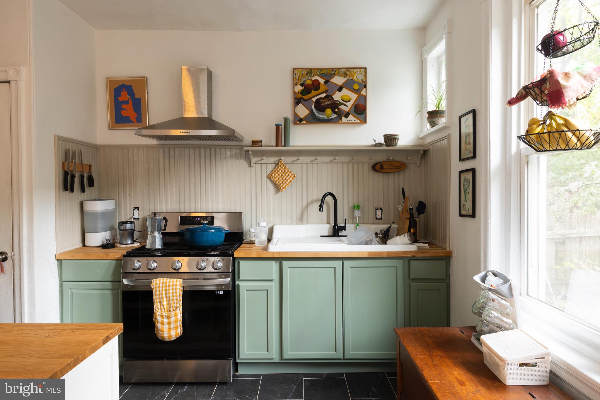 GERMANTOWN - Residential