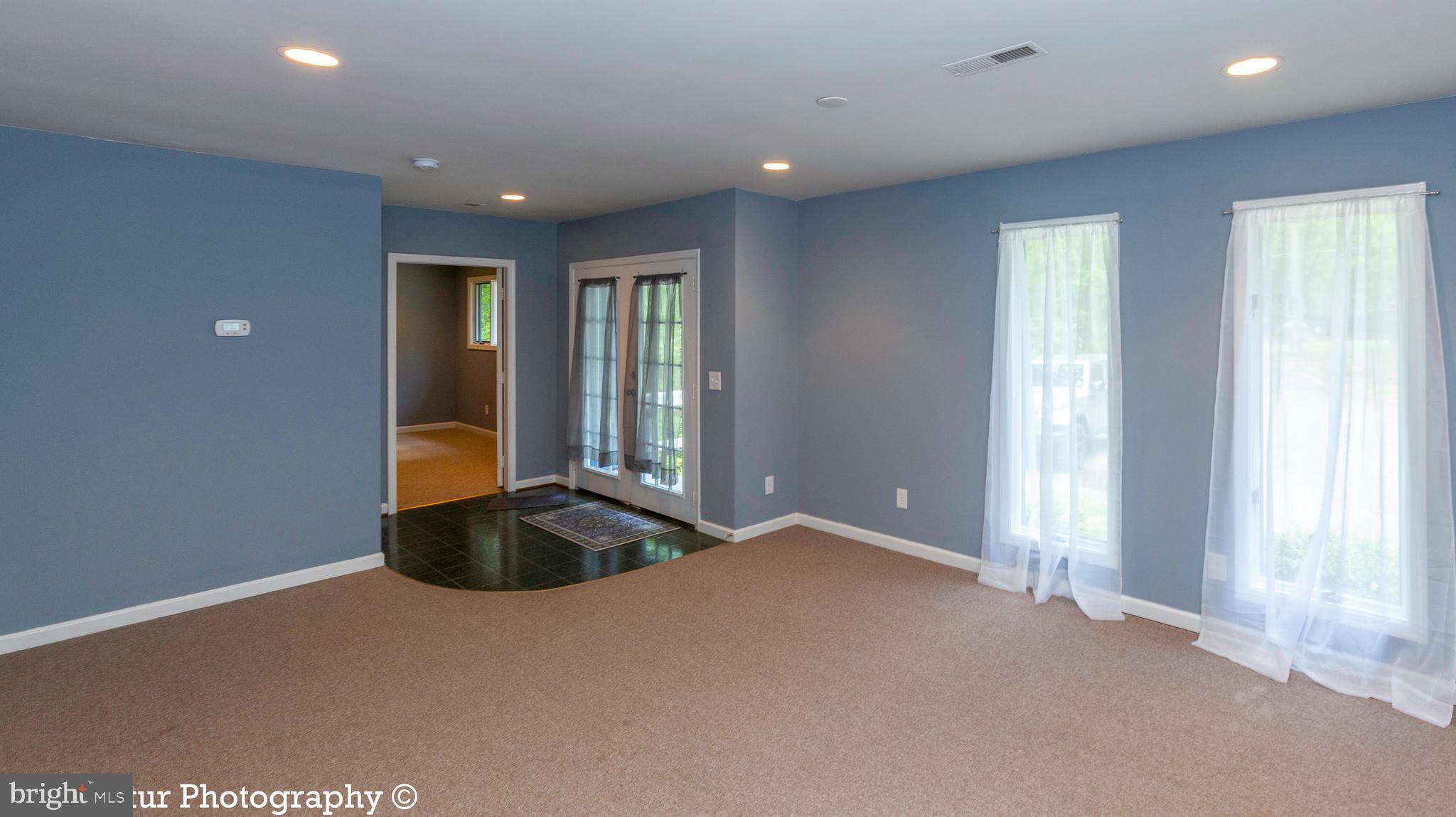 BUTTERFIELD - Residential Lease