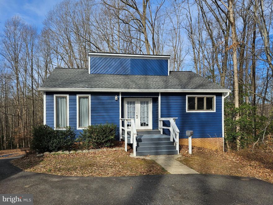 Fabulous 1 BR, 1 BA cottage in the heart of Stafford, conveniently located minutes from I-95 and Rt 1, on a quiet, wooded lot with parking for 2 vehicles.  ALL UTILITIES AND LAWN CARE ARE INCLUDED, with the exception of internet/cable.  There is a living room, and the kitchen, family room, and dining area are open.  The kitchen features stainless steel appliances and granite countertops.  The bedroom has a full bathroom and stackable washer and dryer (as-is).  Available April 7th.  NO pets.