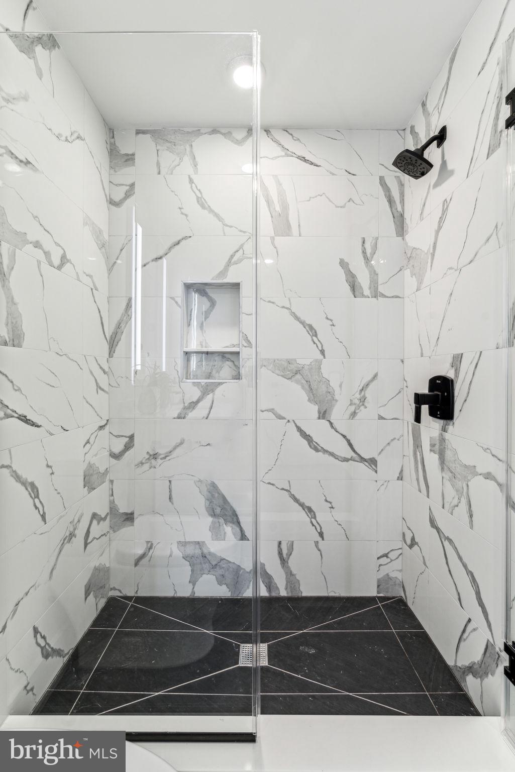 GERMANTOWN - Residential Lease